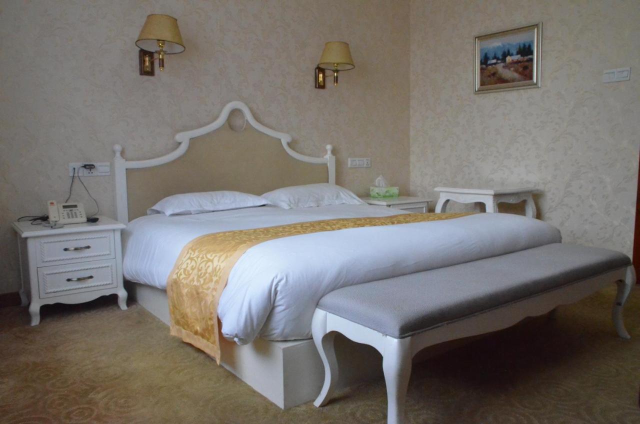 Soluxe Club International Hotel Nairobi Eksteriør billede